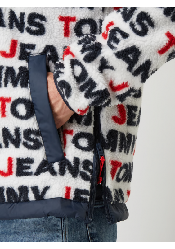 Tommy Jeans Kurtka zakładana przez głowę z podszewką ze sztucznego kożuszka - brudny biały