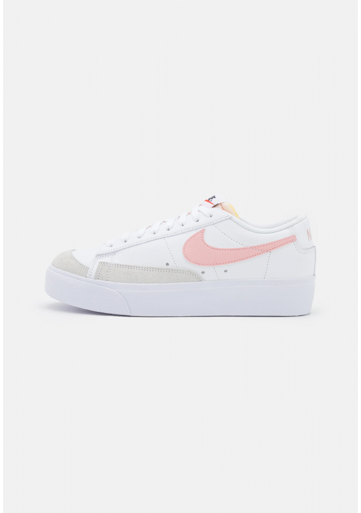 Nike Sportswear W BLAZER LOW PLATFORM - Sneakersy niskie