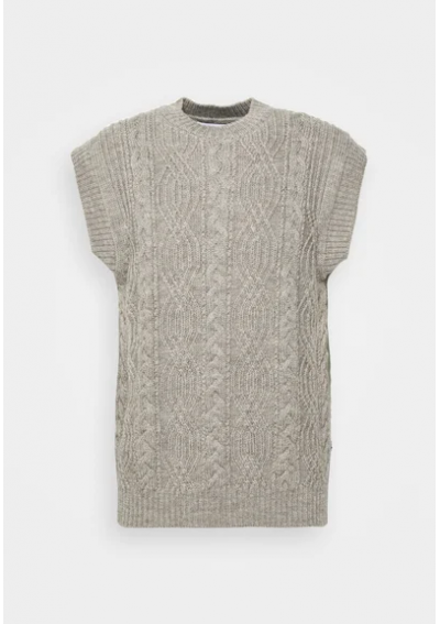 NN.07 SWETER