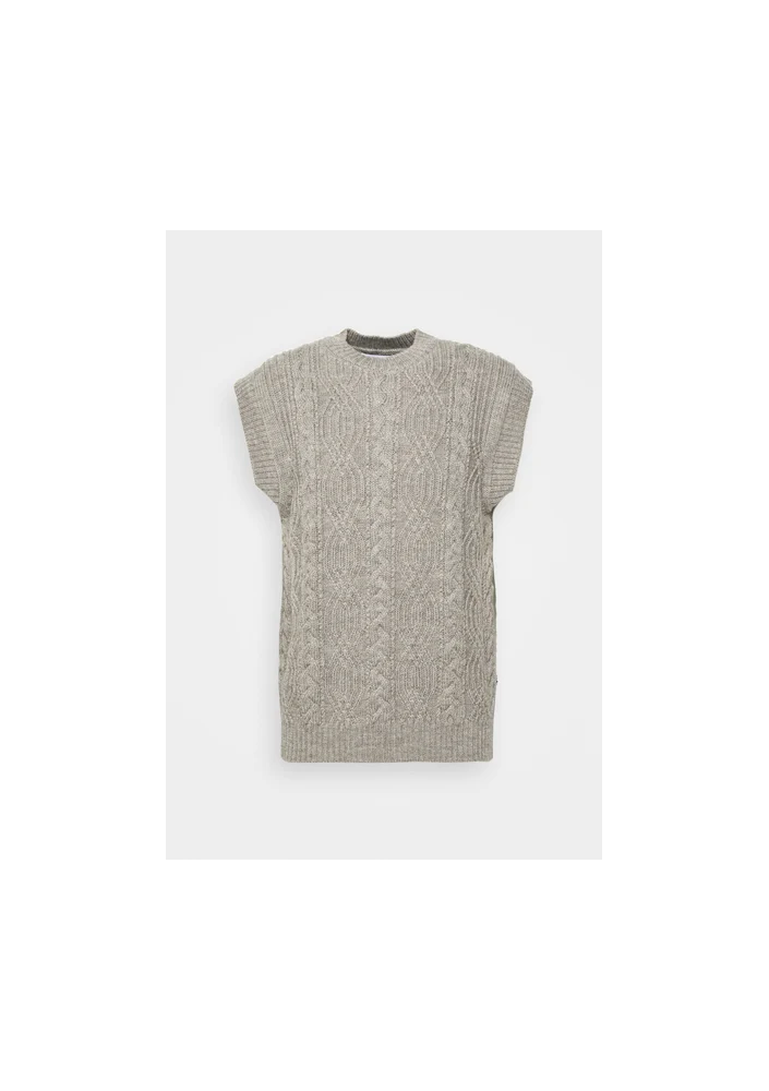 NN.07 SWETER