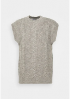 NN.07 SWETER