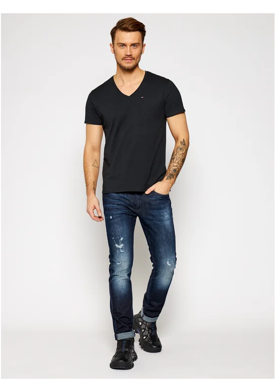 Tommy Jeans T-Shirt DM0DM04410 Czarny Regular Fit