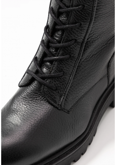 Zign Kozaki na platformie