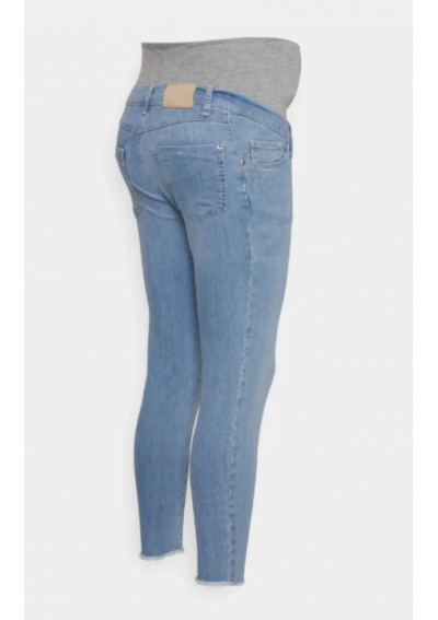 LOVE2WAIT Jeansy Cropped Frayed - Light Wash