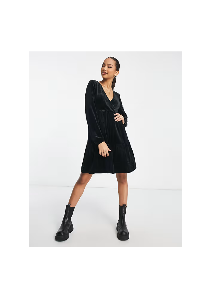 JDY Sukienka z aksamitu z dekoltem w serek czarna