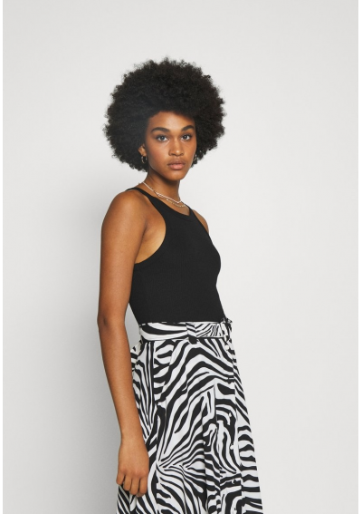 Monki zestaw 2 topów w kolorze czarnym