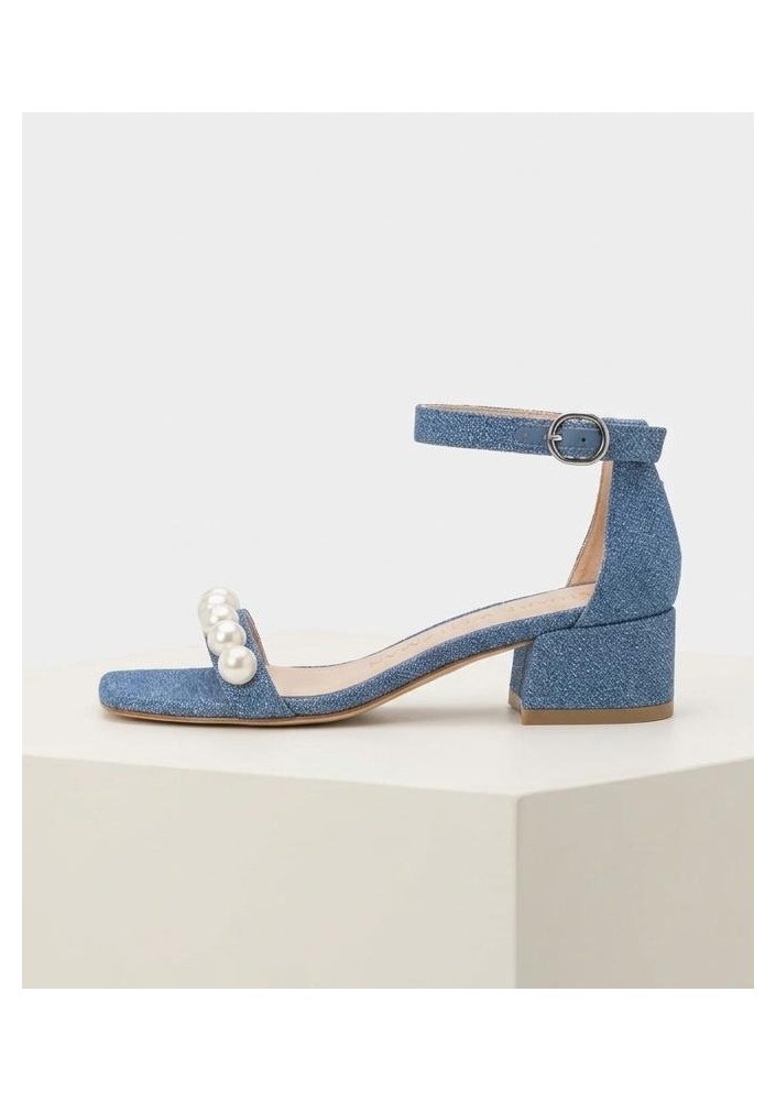 STUART WEITZMAN Nudist June Pearls Seashell sandały