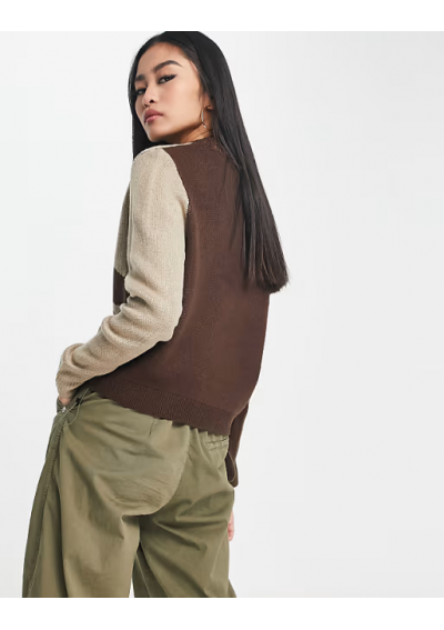 Pieces Sweter Rita w brązowym, spiralnym wzorze